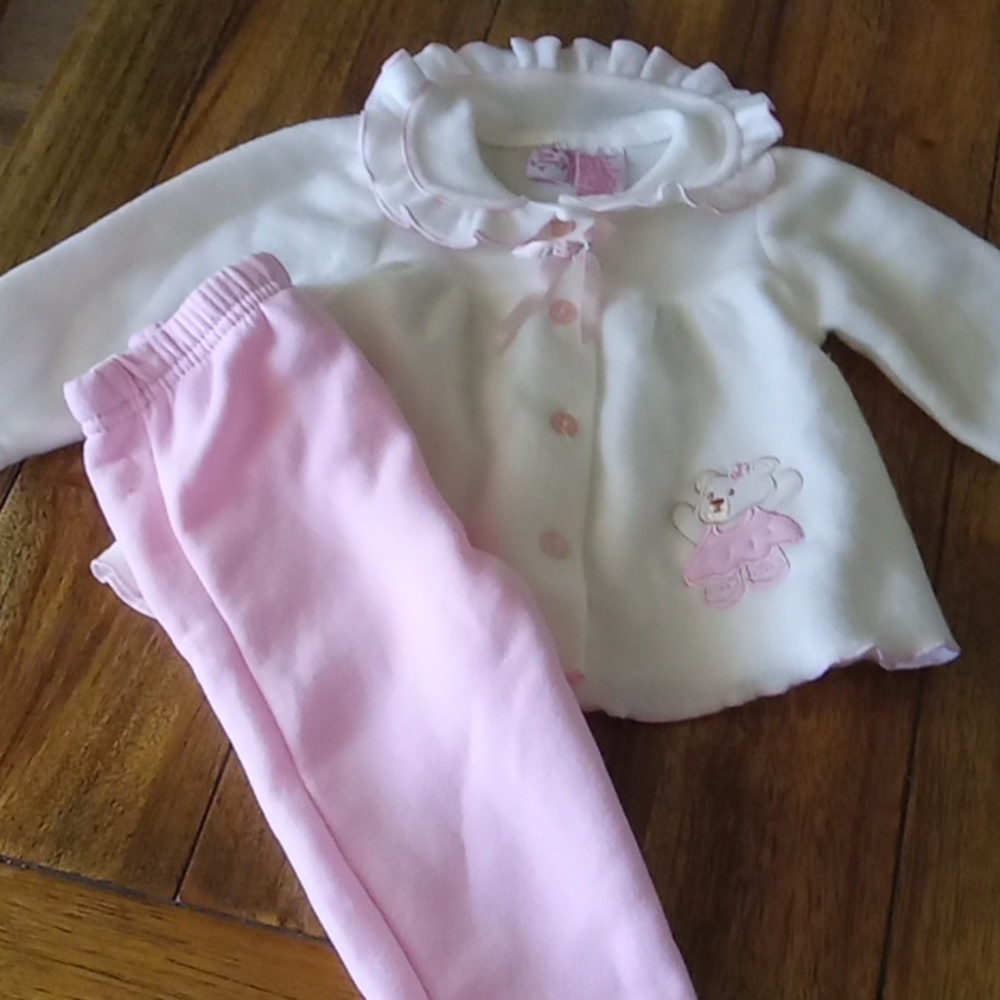Little Lindsey  infant set